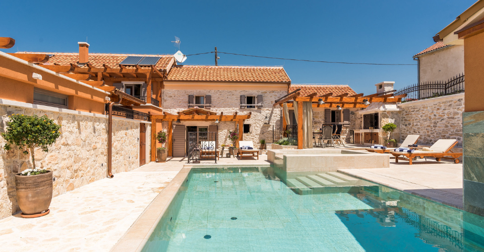 Villa met zwembad, een losse accommodatie die je apart kunt boeken voor een vakantie in Kroatië